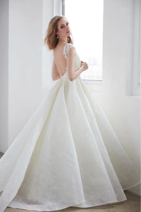 marry me wedding dresses lebanon